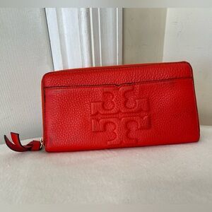 Tory Burch Vibrant Leather Clutch